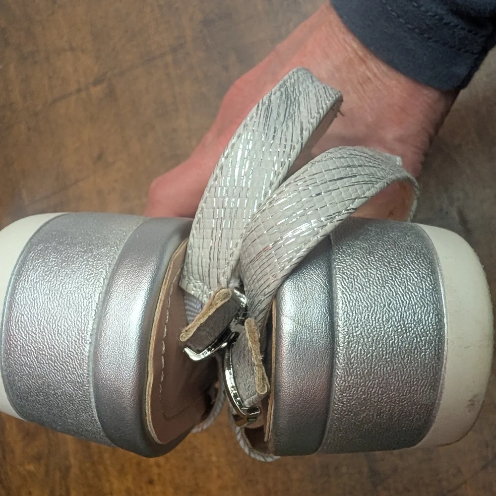 Dream Pairs Silver Rhinestone Sandals Size 9 - Picture 6 of 9